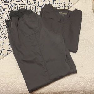 Greys anatomy set charcoal gray  XL top & XLP pants